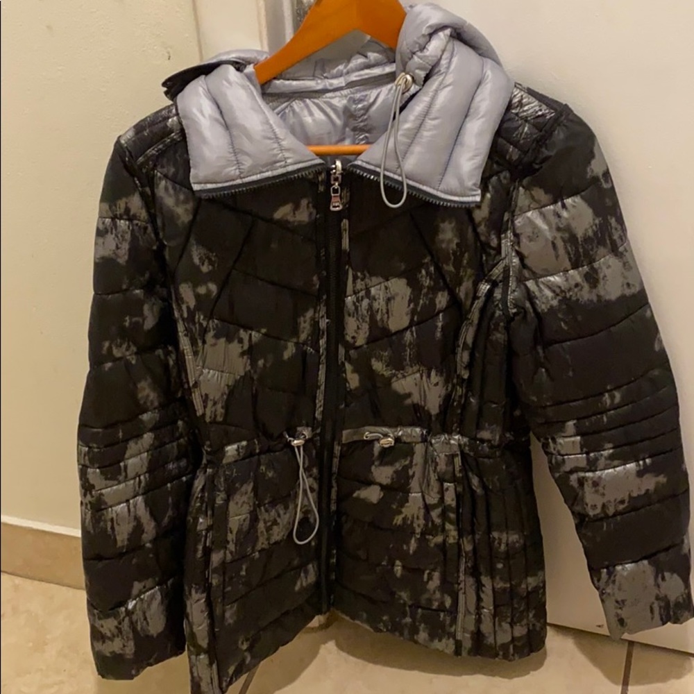 Reversible Guess Puffer Jacket